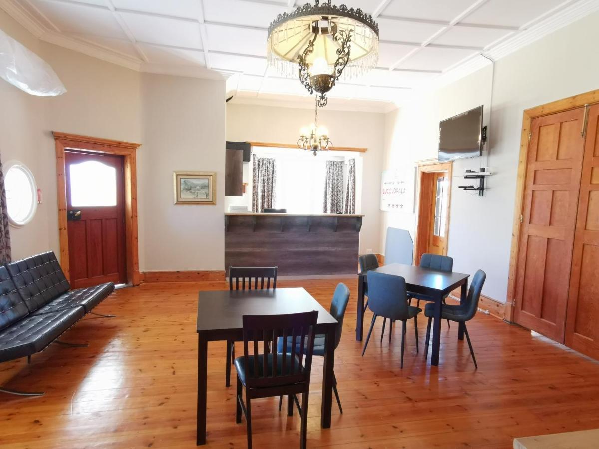 Lucolo Palace B&B Aliwal North Exteriör bild
