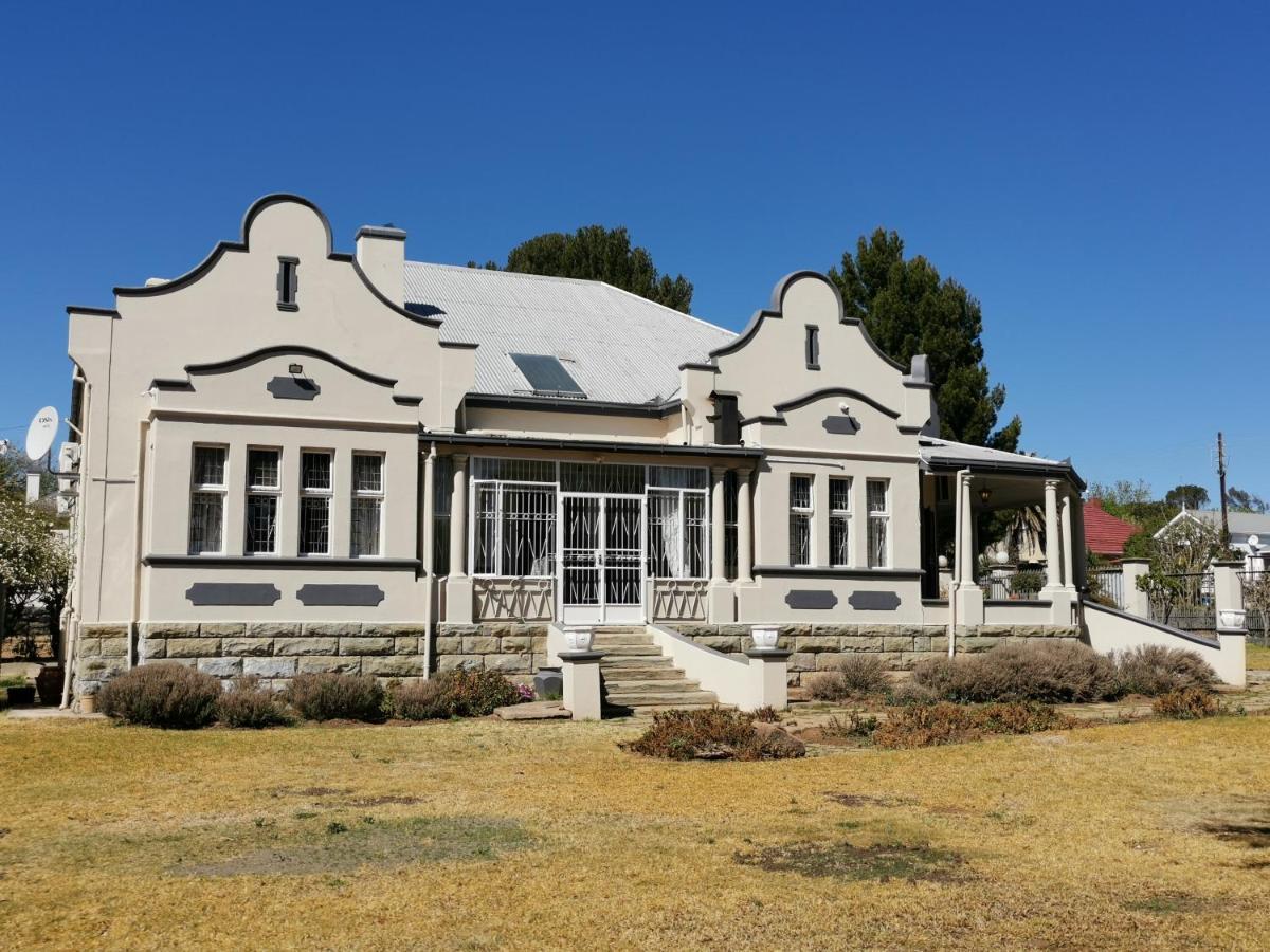 Lucolo Palace B&B Aliwal North Exteriör bild