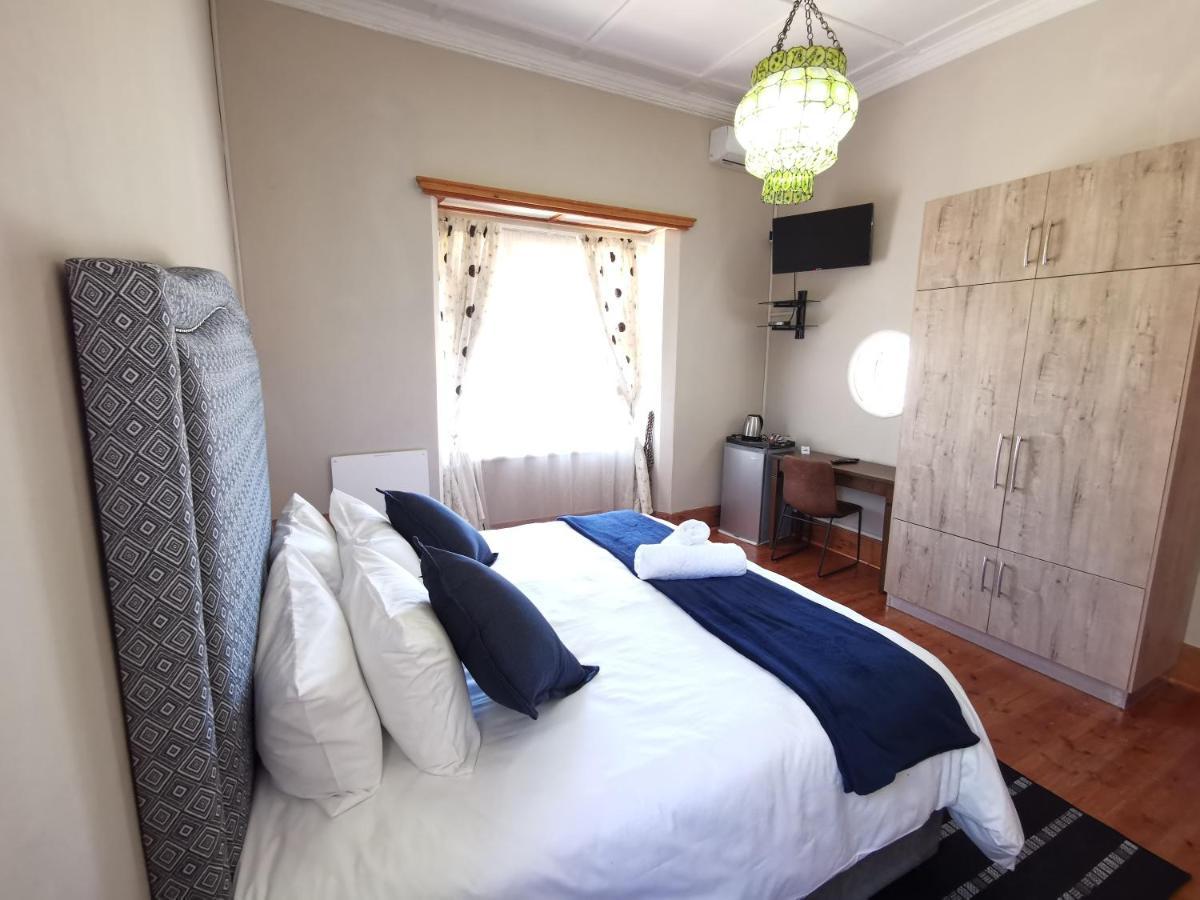 Lucolo Palace B&B Aliwal North Exteriör bild