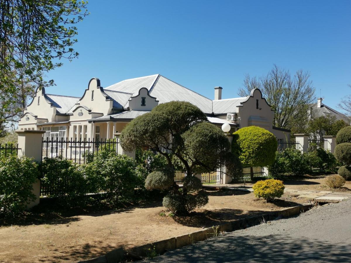 Lucolo Palace B&B Aliwal North Exteriör bild