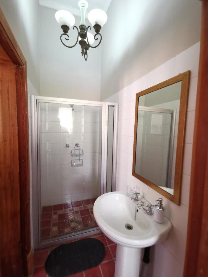 Lucolo Palace B&B Aliwal North Exteriör bild